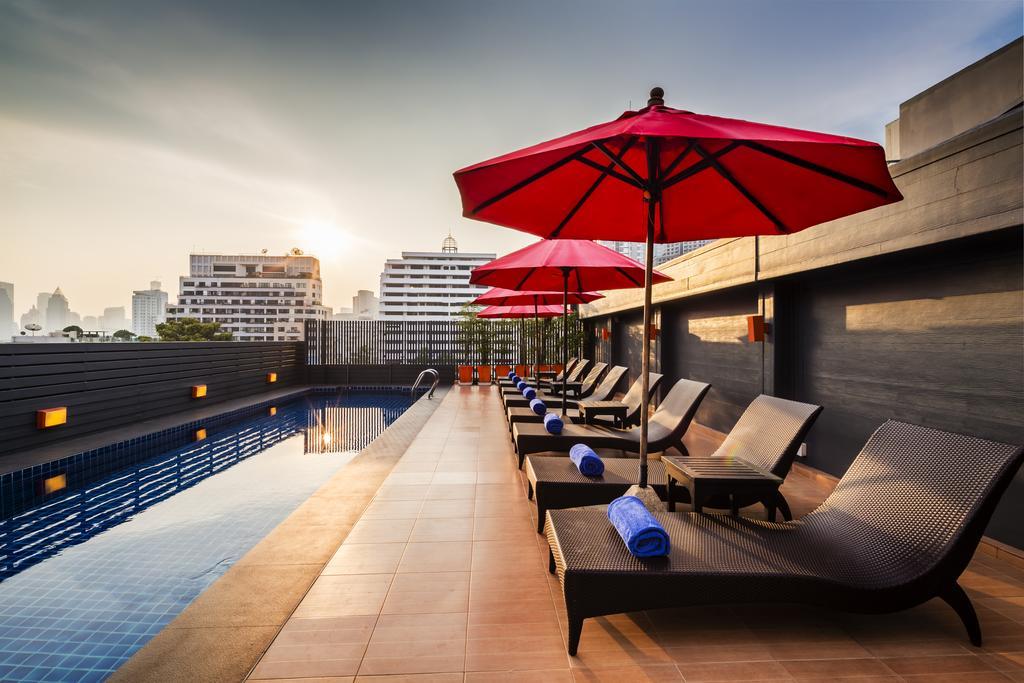 Hotel Solo, Sukhumvit 2, Bangkok - Sha Extra Plus Exteriör bild